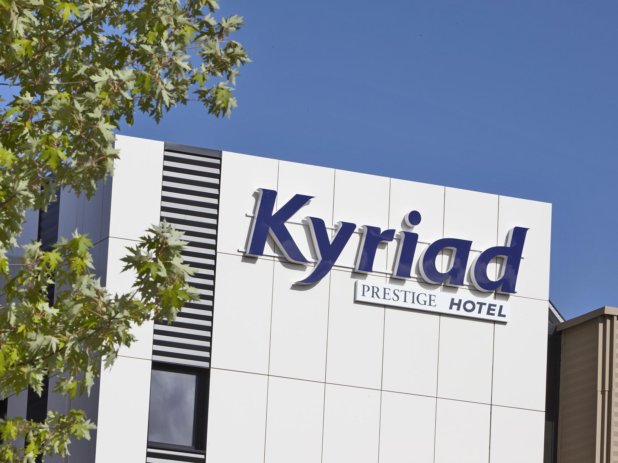 Kyriad Prestige Pau - Palais Des Sports Dış mekan fotoğraf