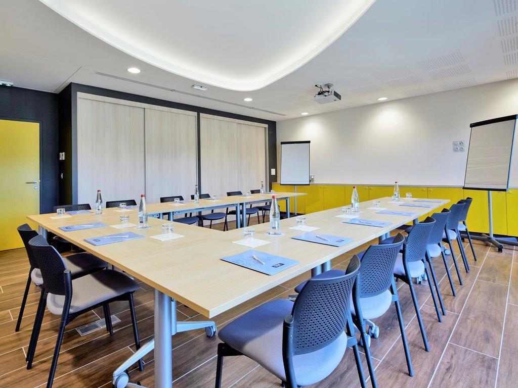 Kyriad Prestige Pau - Palais Des Sports Dış mekan fotoğraf